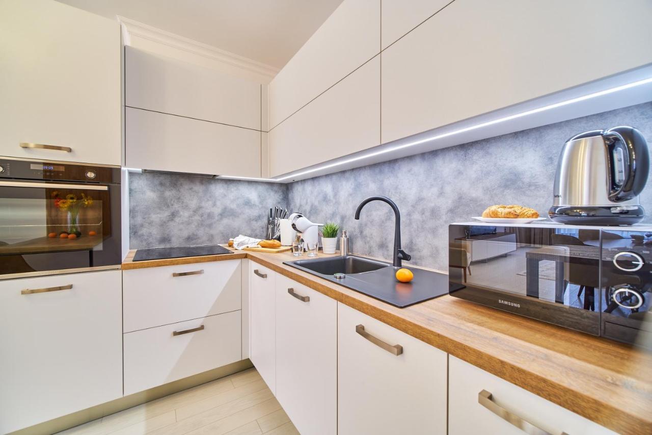 Premium Center Apartment In Grand Karavel Varna Bagian luar foto